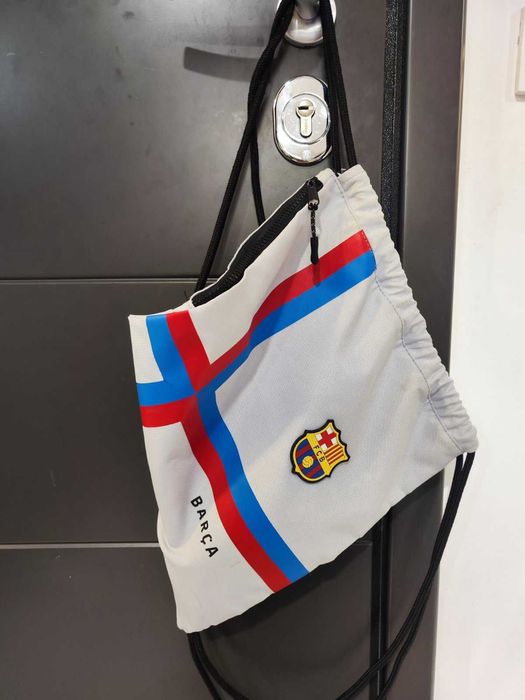 тениска Nike FC Barcelona сезон 22/23, жълта, M, MESSI, НОВА