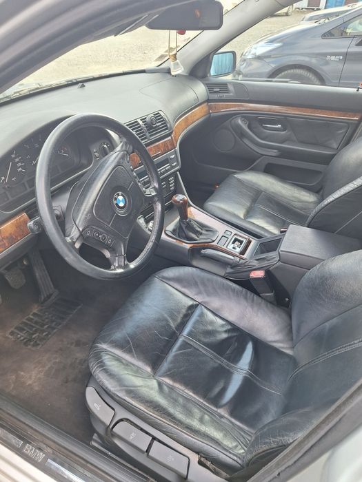 Vand BMW E39  2001