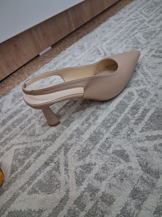 Женская обувь лето