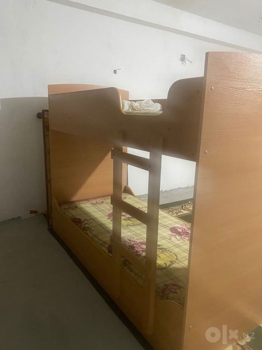 Продаяёться кровать двух ярусная
