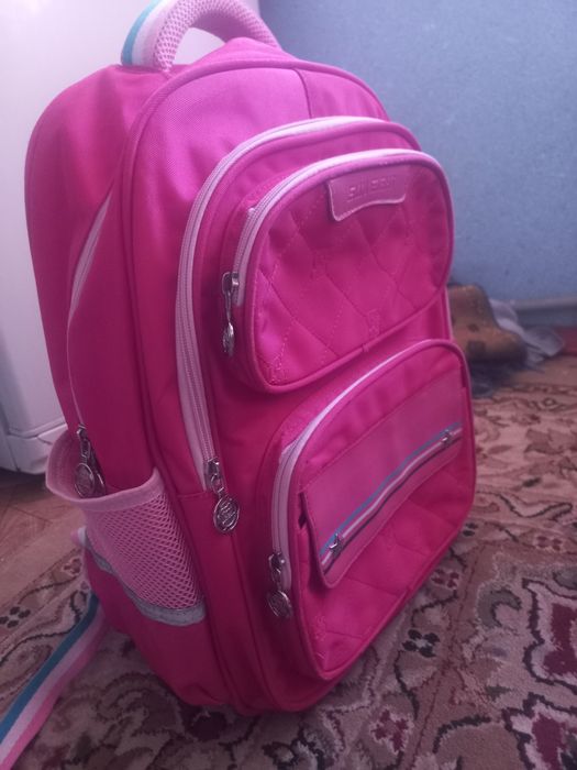 Школьный рюкзак продам