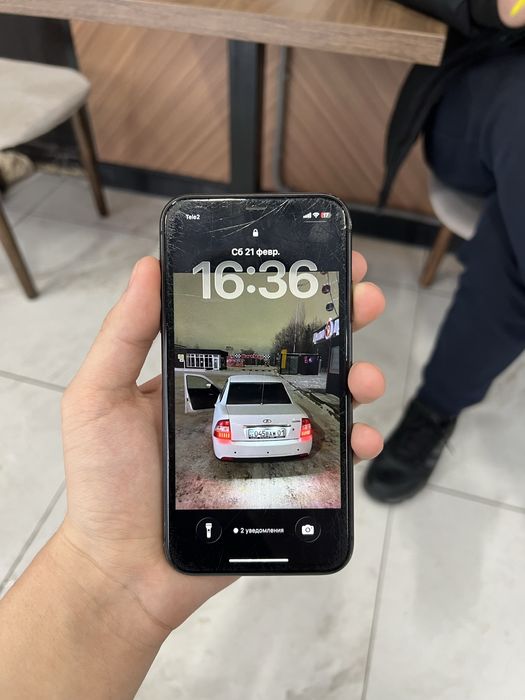 iPhone 11  64 срочно