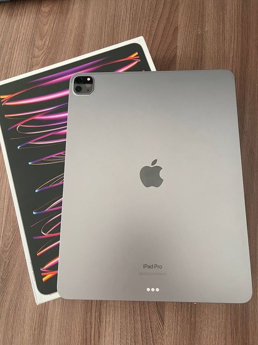 iPad Pro 12.9 M2 (6th Gen) 128gb (Pencil 2, чехол)