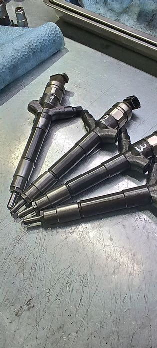 Форсунки Mitsubishi L200 2.5 дизель