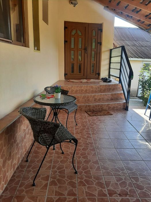 De Vânzare – Casă spațioasă cu teren generos