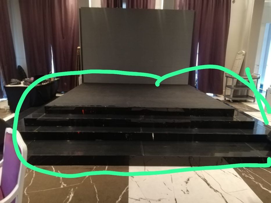 Сцена на мероприятия