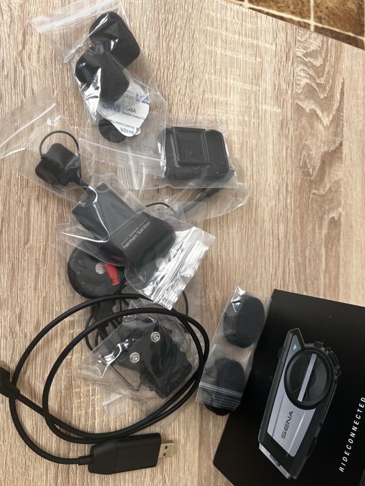 Мото Камера с harman kardon Sena 50C