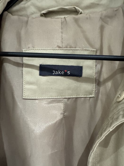 Дамски бежов тренчкот / шлифер