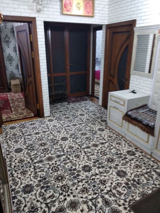 Юнусабад 10 кв. 4/4/9