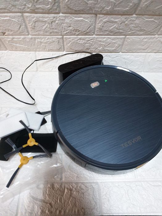 Aspirator robot Tesvor wlan cu wi fi