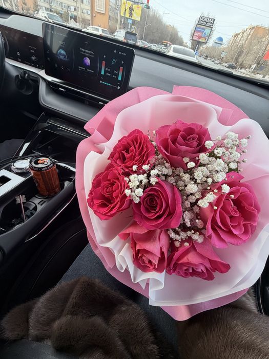 Букет цветов розы