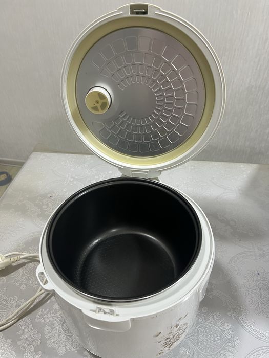 Мультиварка scarlet