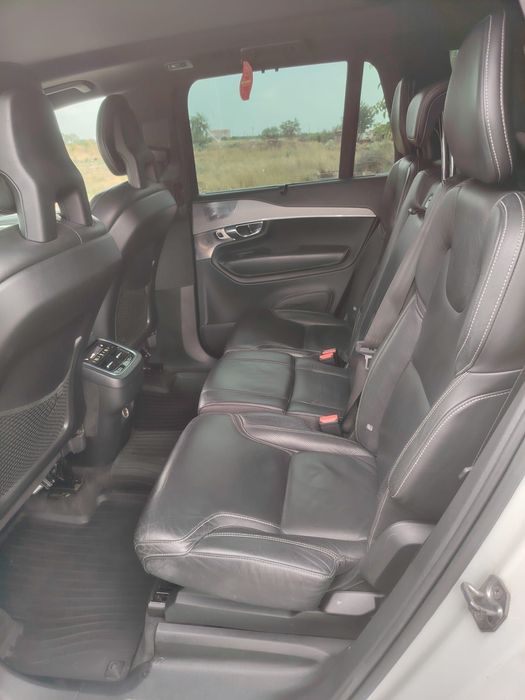 Volvo XC90 D5 R design 7 locuri