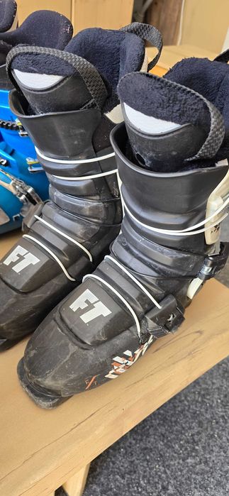 Ски обувки различни модели 40-40.5 номер