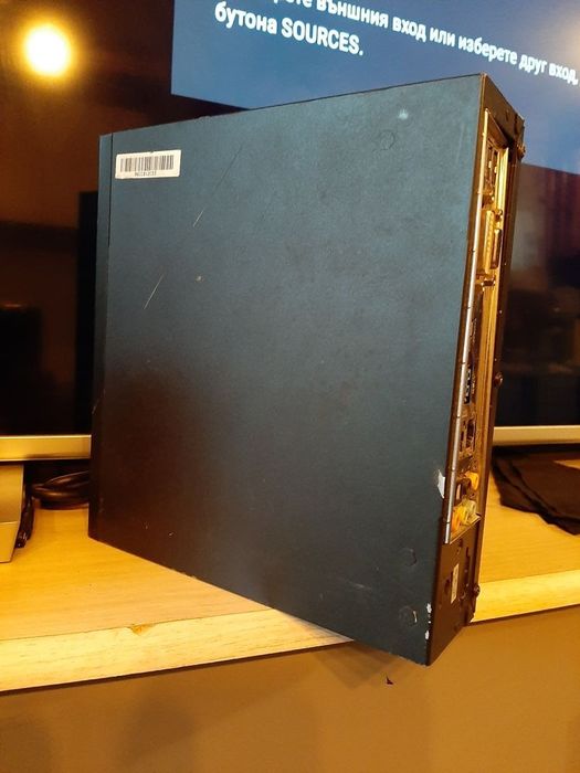 Мини компютър на 12 волта