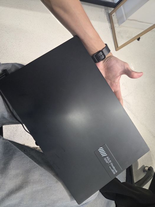 Ноутбук asus vivobook go e1504F