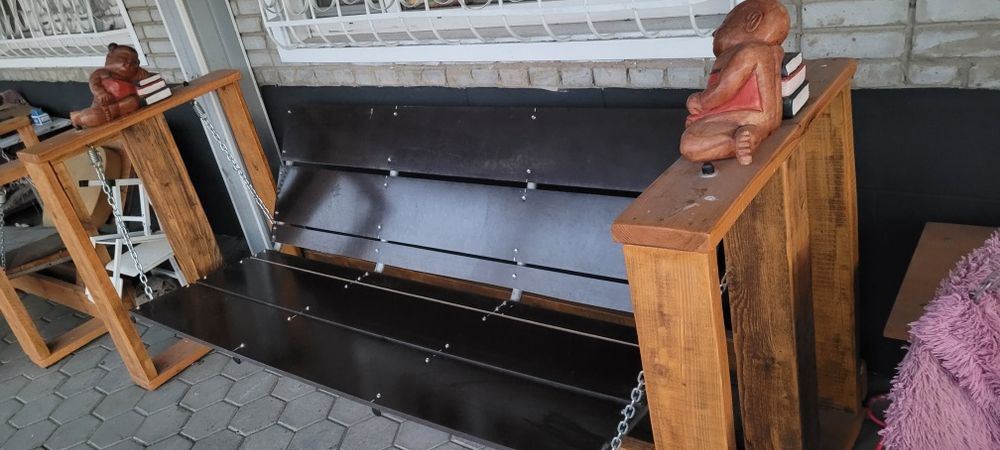 Качеля из дерева