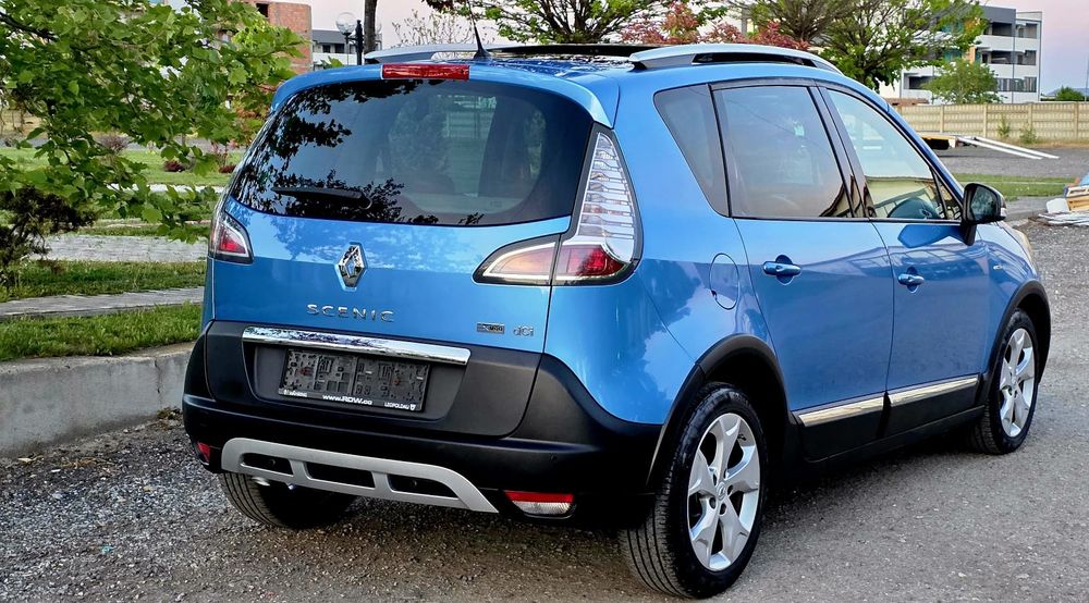 RENAULT Scenic 2015 — imagine 4