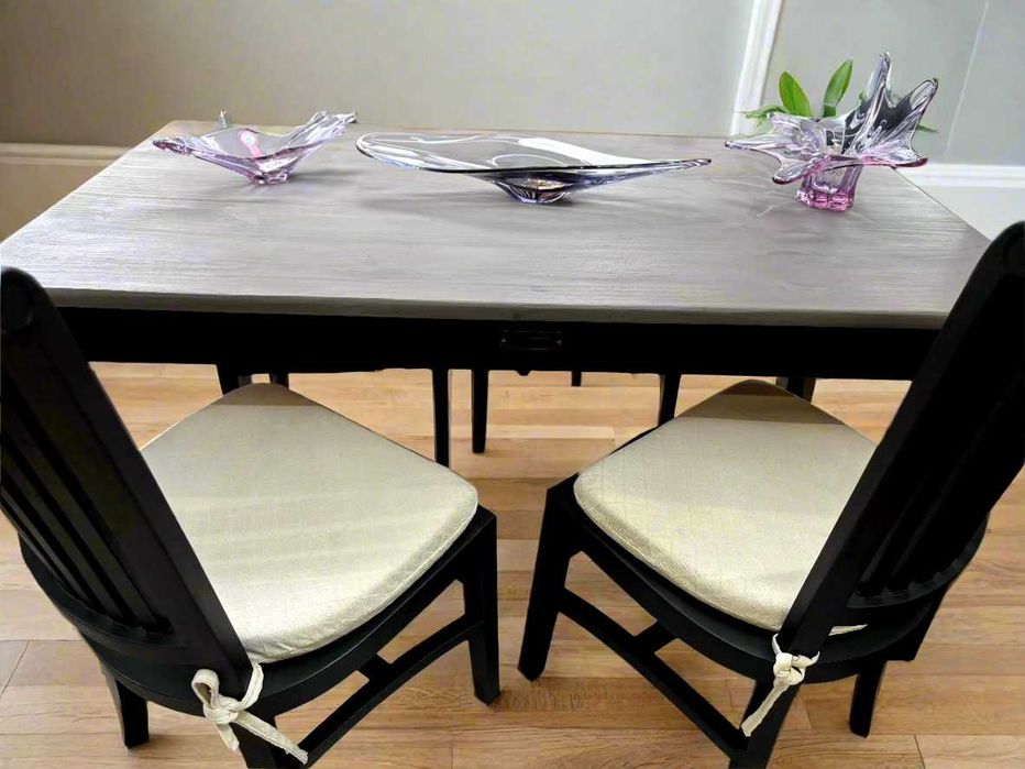 Реновирана трапезна маса