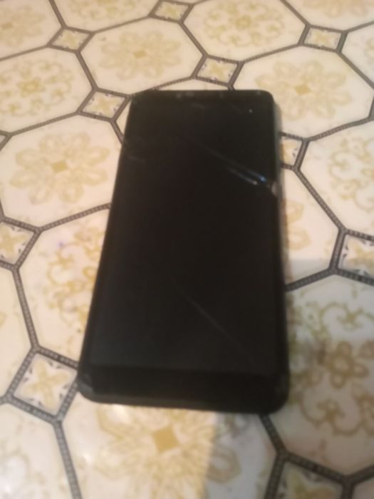 Продаю телефоны сотовые марки Артель,Хуавей,Ми,Самсунг.