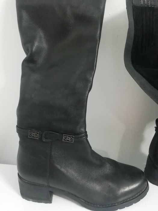 Продам осенние сапоги