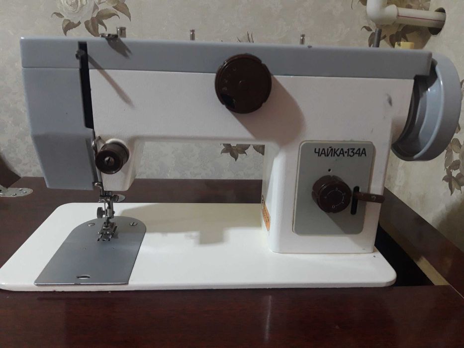 Tikuv mashinasi Chayka 134A yangi xolatda !