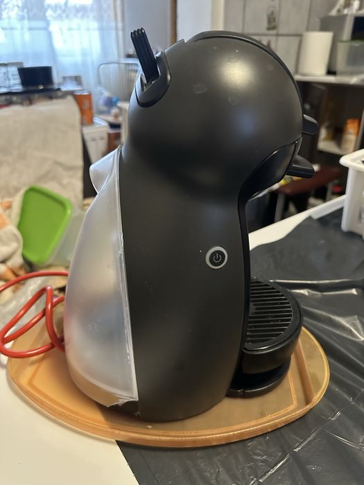 Esspresor nescafe dolce gusto  capsule