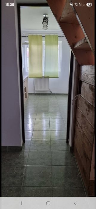 Apartament cu 3 camere decomandat