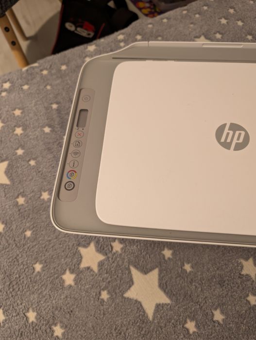 Imprimanta multifunctionala HP 2700 wi-fi