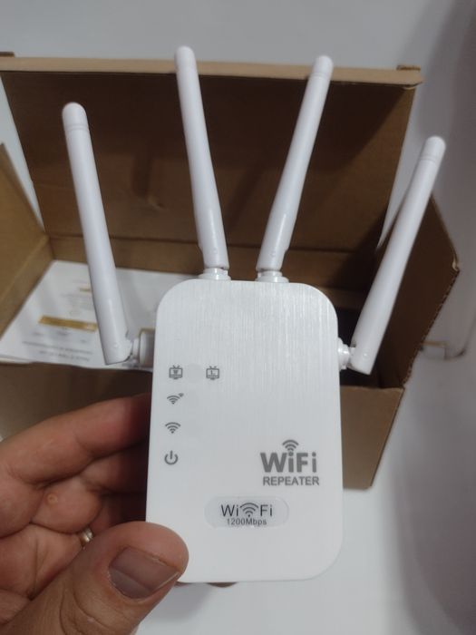 Amplificator extensor dual-band 2,4ghz-5ghz