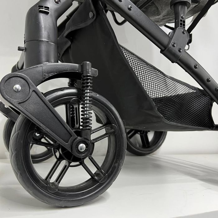 Продам коляску трансформер 2в1