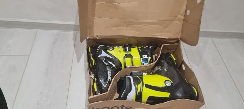 Ски обувки АТОМИК,ATOMIC LIVE FIT 100  26-26.5