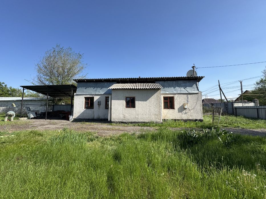 Участок в пригороде