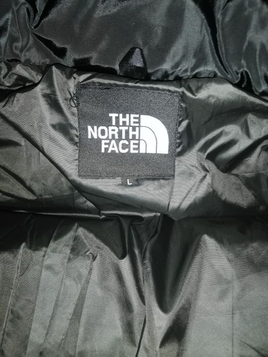 Vând geaca The North face