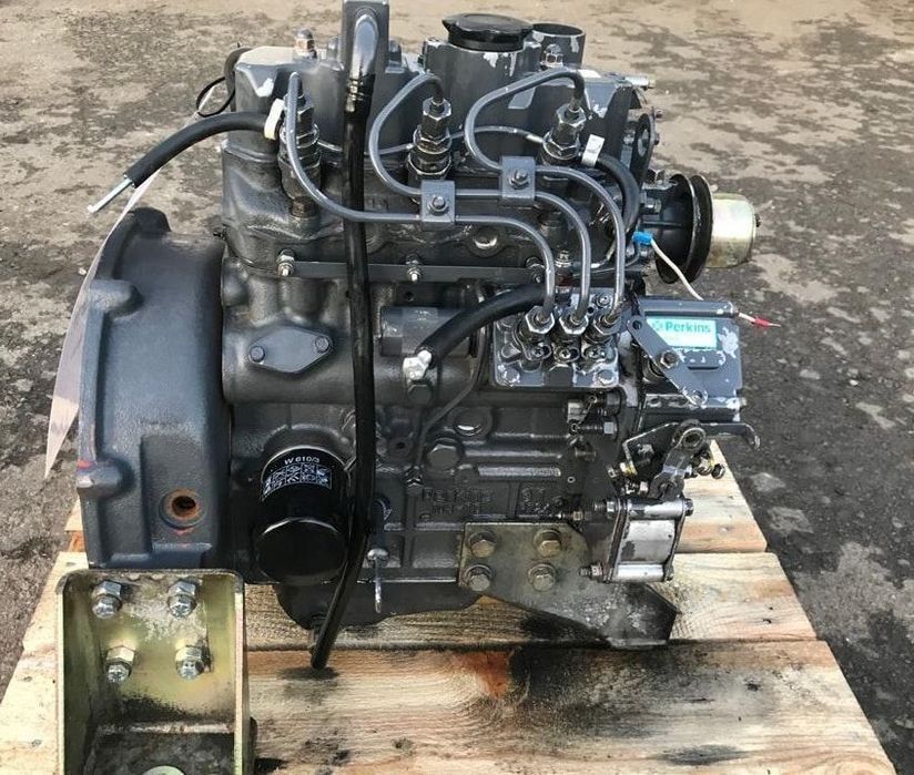 motor perkins in 3 pistoane