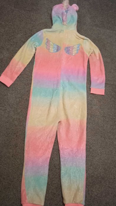 Екипи / пижама 140 см