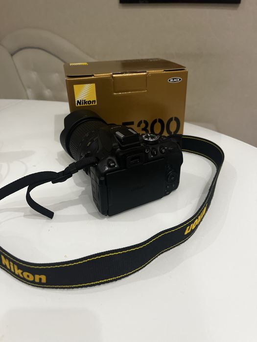 Камера Nikon D5300