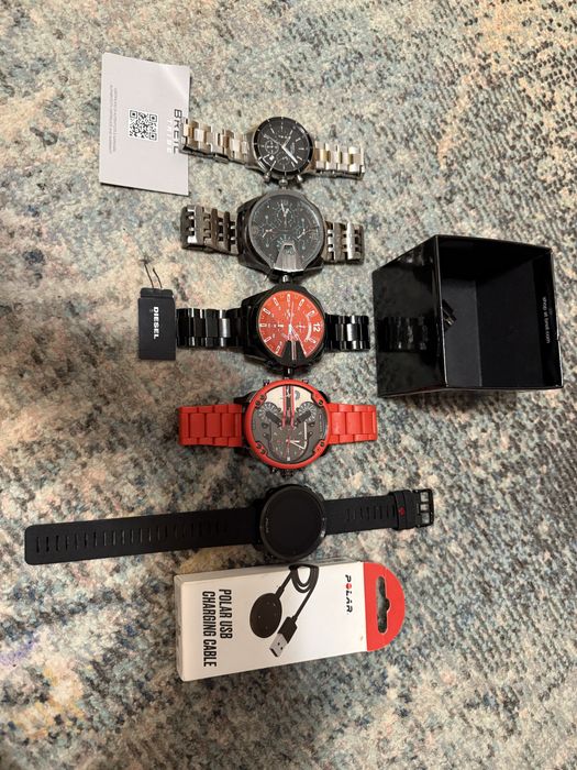 Vând ceasuri Originale! Prețuri în functie de ceas!