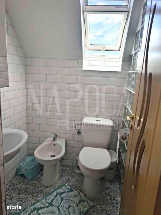 Apartament 4 camere de vanzare in Baciu