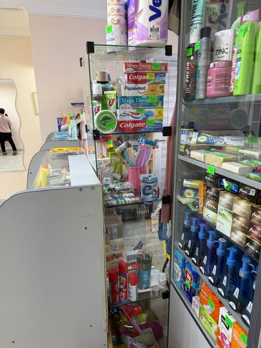 Продам шкафы, стеллажи