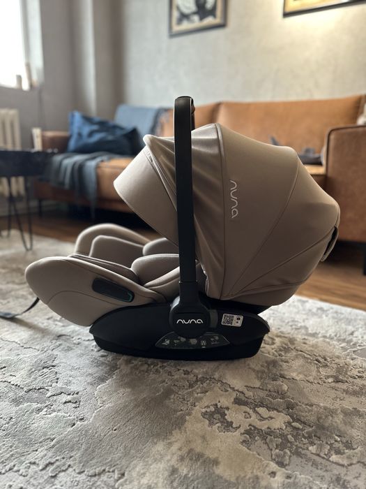 Scoica auto Nuna Arra flex cu recline i-size si Landou Nuna LYTL