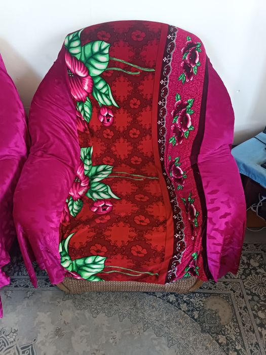 Продам  хороший  удобный кресло