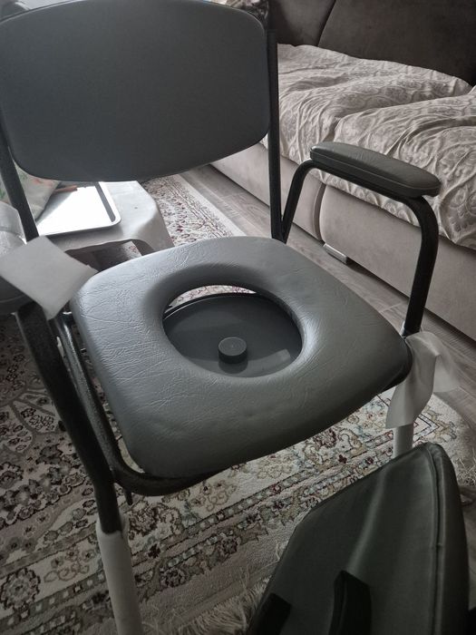 Туалетное кресло