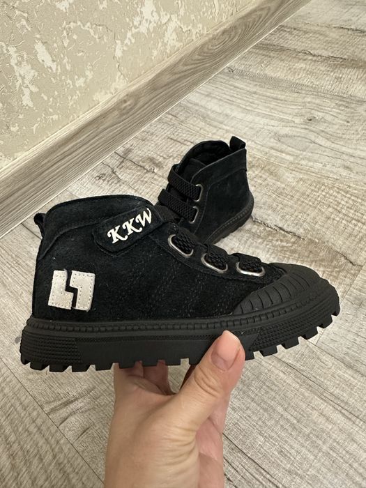 Ботинки кроссовки 29 30