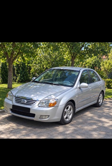 Vând KIA Cerato diesel