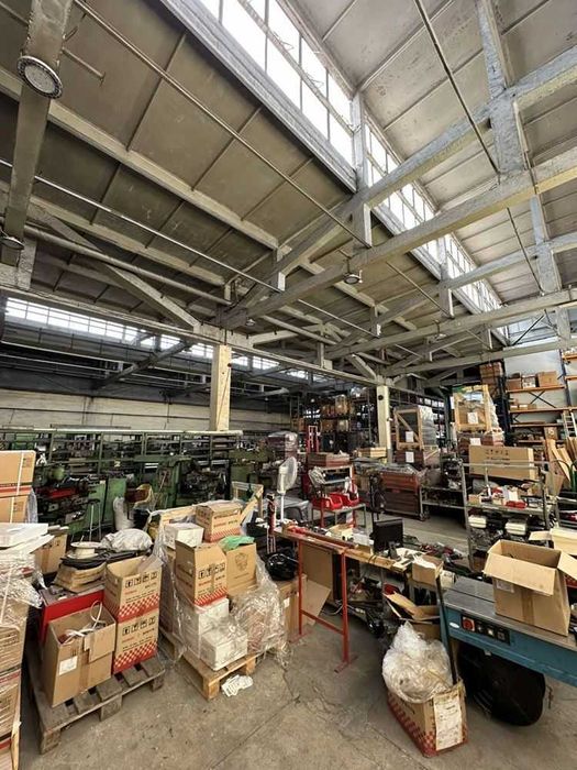 Продава се Промишлена сграда в Пловдив, Индустриална зона - Тракия - 1530 кв.м за 798 €/кв.м - Снимка #1