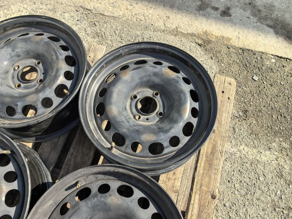 16 цола 4 х 108 мм Ситроен / Пежо - 6 инча / ЕТ 23