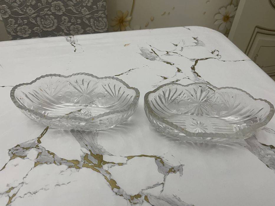 Продам хрустальный посуды