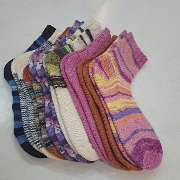 Ручная работа. Вязаные носочки.