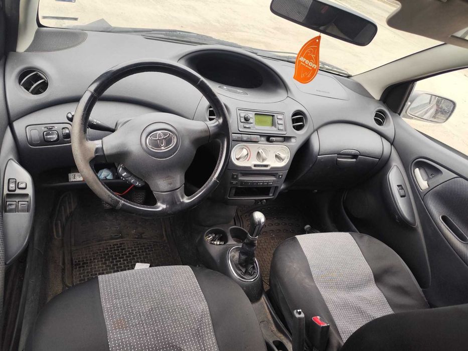 Toyota Yaris 1.4 - D4D - 75к.с - 2004г. на части